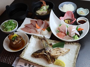 番屋亭