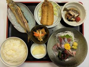 魚市場食堂いわしDX定食