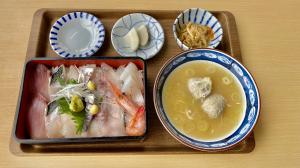 ひみ岸壁市場・食堂画像