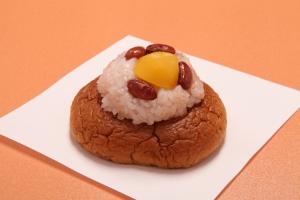 金時赤飯パン
