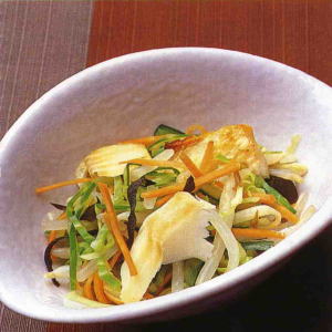 干ダラと野菜の和え物